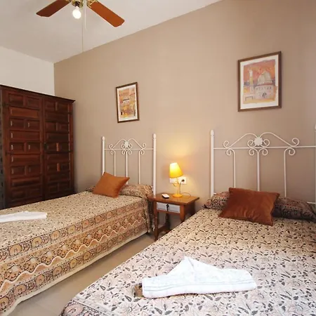 Апартаменти Paola Spainsunrentals 1077 Нерха